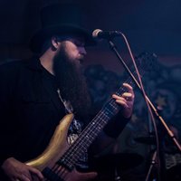 Lanny Harman (@xiaves) 's Twitter Profile