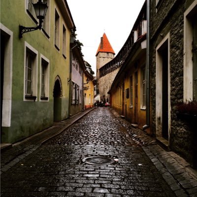 illasUEnond's profile picture. 