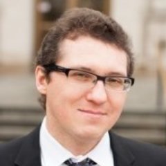 Complex systems and networks. Professor of Physics and Director of the Center for Network Dynamics, Northwestern University: https://t.co/0JCwDsoA4l