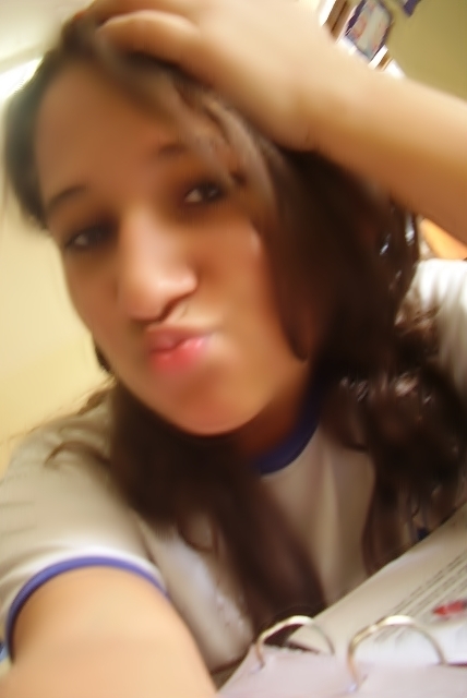 Laalasinhaa's profile picture. O Amor nao é aquilo que queremos sentir...
Mas sim aquilo que sentimos sem Querer  )_