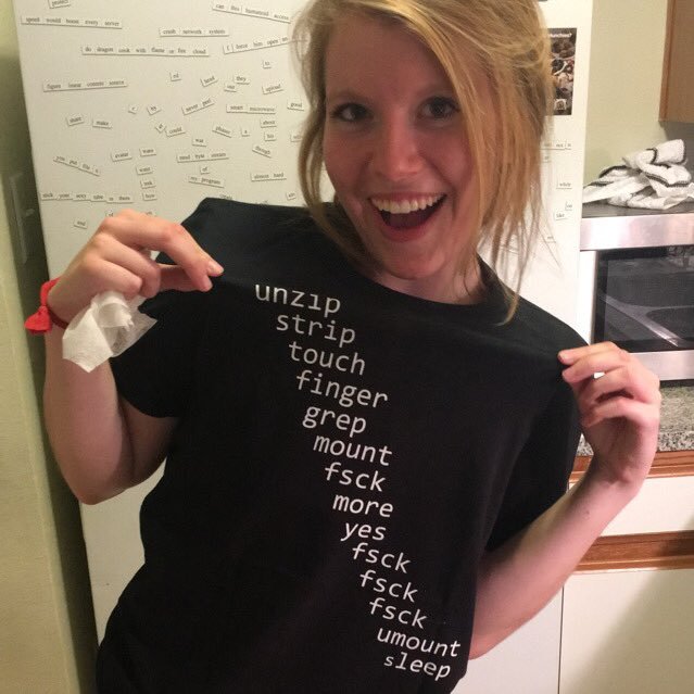 nat__wag's profile picture. she/her