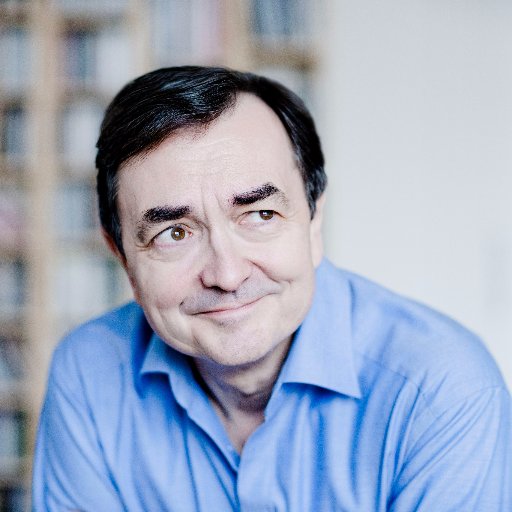 The official Twitter of pianist Pierre-Laurent Aimard.