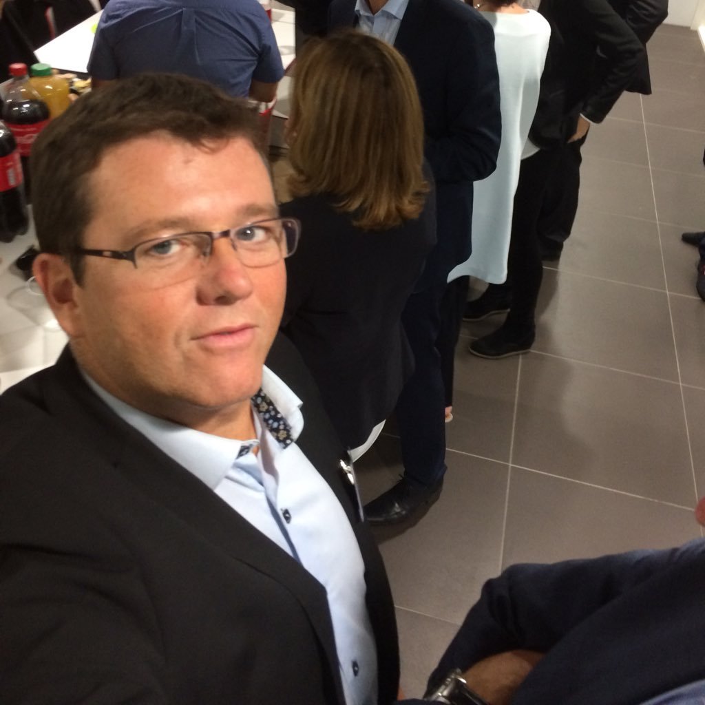 emmanuel_jacq's profile picture. Directeur de l’Unité Territoriale de Lamballe @CMBretagne @cmarkea @JaimeCMArkea