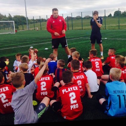 A Football Academy in Rotherham aimed at young children who are inspired by Fun, Play and Experiences ⚽️