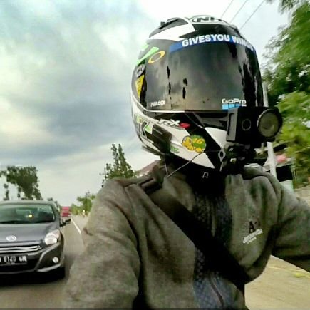 donald_yt2's profile picture. Lebih aktif di facebook dan instagram
Mampir di channel YouTube