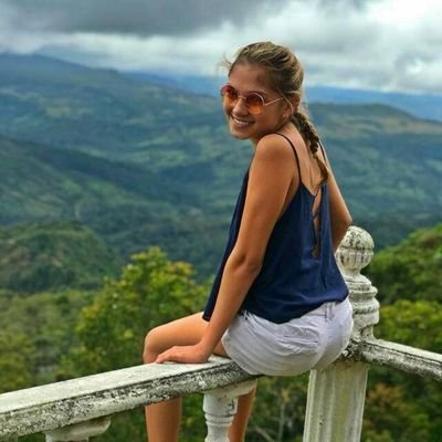 ferlop0210's profile picture. 