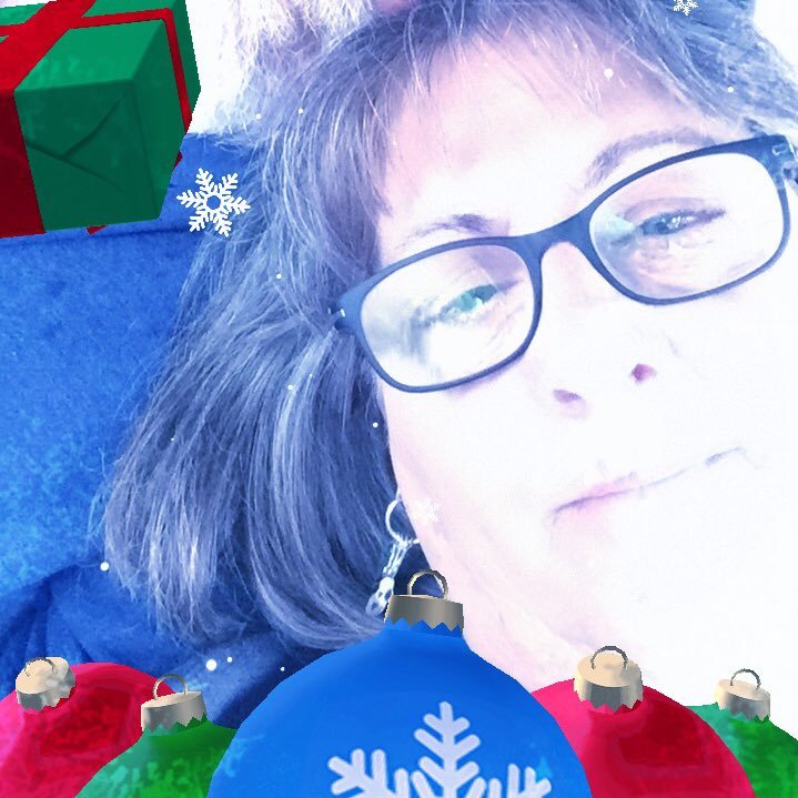 Suzshells's profile picture. #FlyEaglesFly