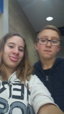 Hai guys the names Julia and im a furry person i love furries and my brother/Best friend is XavierLynnHolmes so show him some respect 😊 thanks love you bro