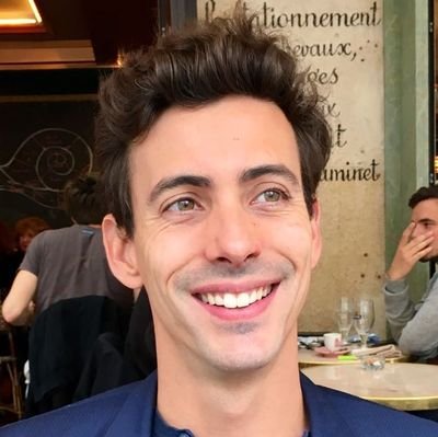 #Entrepreneur, founder of @Weblib. Weblib provides mobile engagement solutions for stores and restaurants. Also in-house entrepreneur @SprintMTP