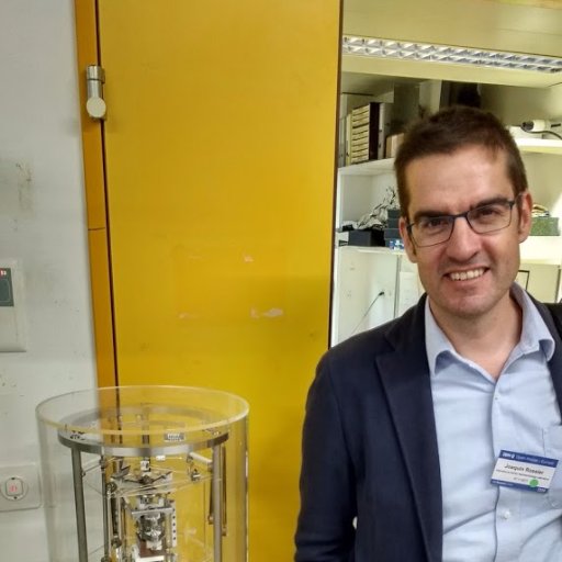 Born in '71, PhD Physics '99 (@UAM_Madrid), Professor at @FaplicadaUA, working for @INLnano (Braga). Opinions are my own.