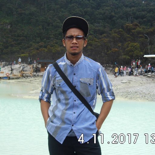 gunturgumelar11's profile picture. 