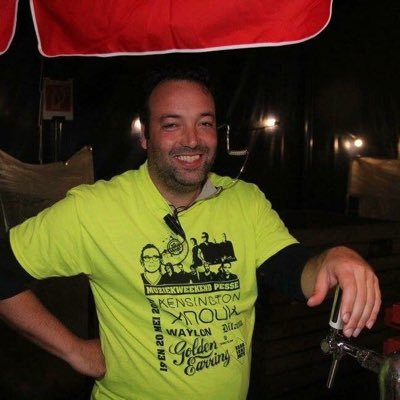 berrybeuker's profile picture. Ondernemer - levensgenieter - voetbaldier - motorliefhebber - reislustig.