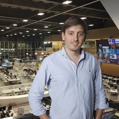 Editor digital en @elpaisuy. Antes en @cnnee y @todonoticias | Periodista, Redes Sociales y #BreakingNews | Licenciado en Comunicación