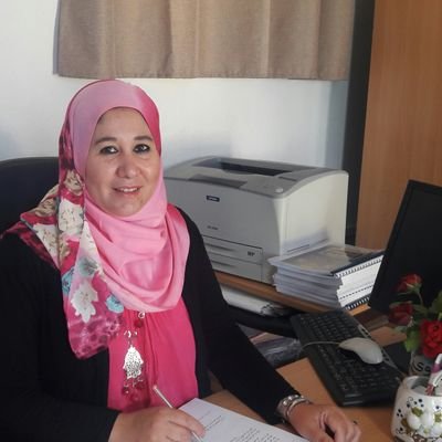 استاذة الفقه والمواريث بالمعهد العالي للحضارة الاسلامية بجامعة الزيتونة