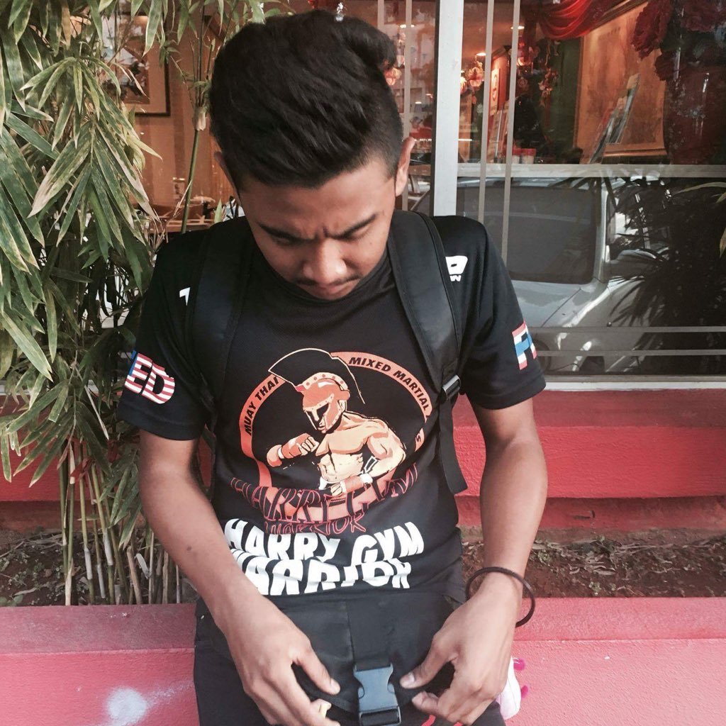 azroyroy_'s profile picture. CREATING GLORY WITH PRIDE 🇲🇾