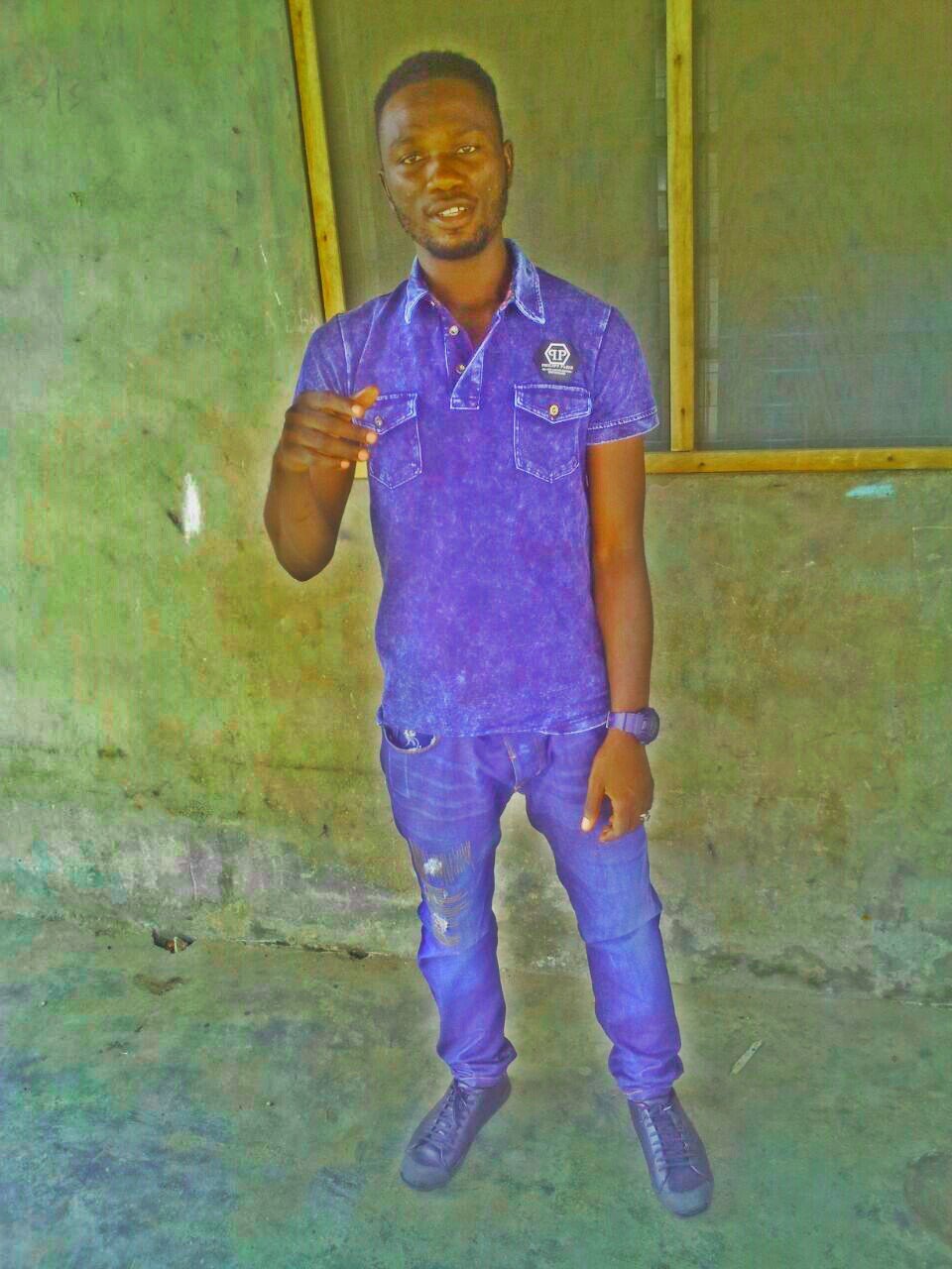 AzeezWorld1's profile picture. 