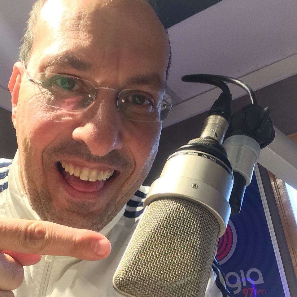 Locutor , Apresentador e Animador da Energia 97FM. Conheça mais https://t.co/3jlthiNWbG