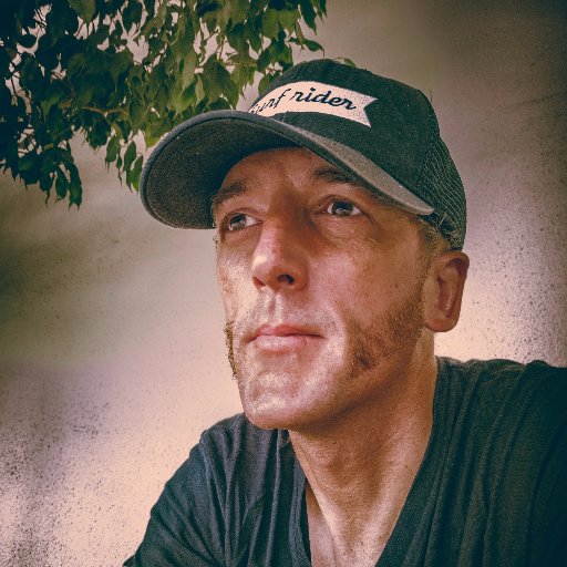 Social Seeker, Social Business Enthusiast, Indie Media Enthusiast, Musician, Advocate, Activist, DIYer | Good Faith Advocate, intolerant of bad faith actors