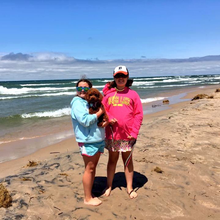 TaraM0305's profile picture. 