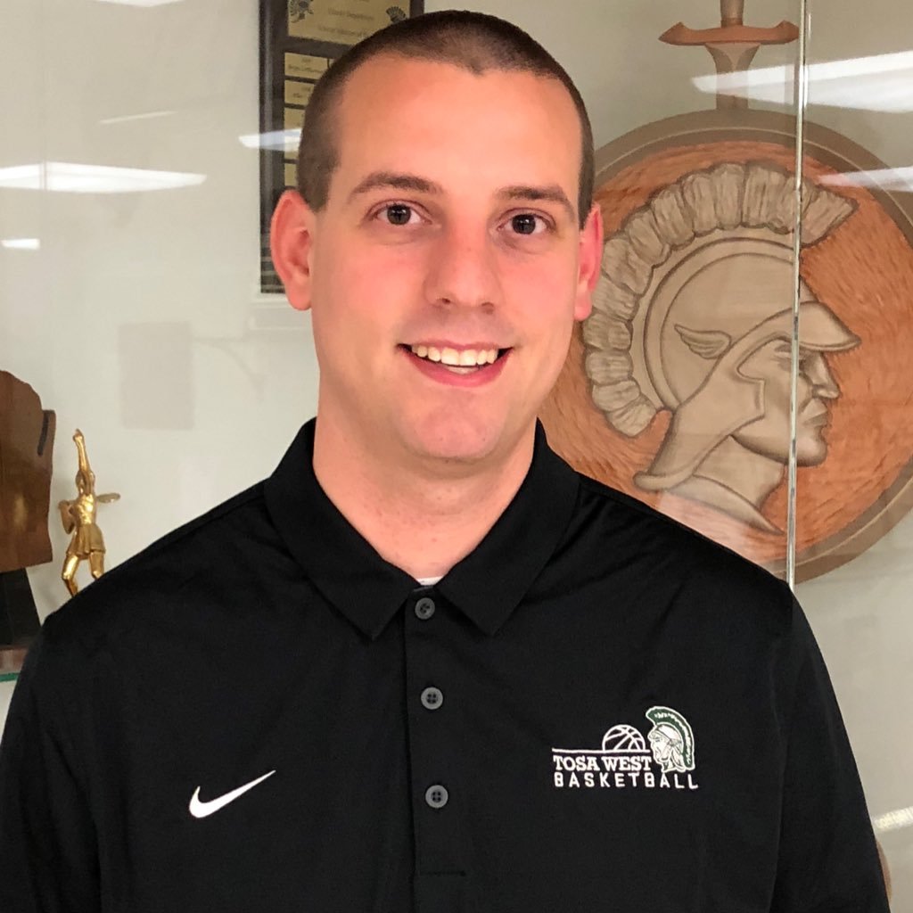 Varsity Boys Basketball Assistant Coach @TosaWestHoops | Highlight Video Production & Website @WIPGEGirls @WIPGEBoys | Retail Sales Leader @BSG_1881 New Berlin