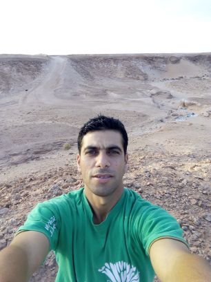 rachidkakalive1's profile picture. يحمل البحر في أعماقه الكثير من المعاني والأشياء الجميلة، التي لن يفهمها إنسان أبداً. فهو المعنى الحقيقي للجمال والغموض والروع..........