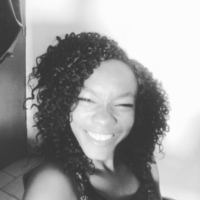 DjamelyDoumbia's profile picture. Muslim, 
python enthusiast, 
Made out of data,
I'm a puzzle🧩