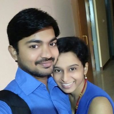 Niki_nikant's profile picture. Smile 😘 love❤ Family 👪 
https://t.co/S2JXWIxO52
