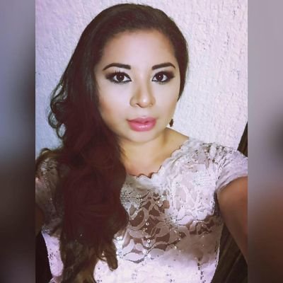 ¡CUANDO NACES GUAPA LO M***** VIENE INCLUIDO! ¡LOVE ME, HATE ME, SAY YOU WHAT YOU WANT ABOUT ME! PD: ¡No soy yo quién twittea, es mi ÁLTER-EGO!