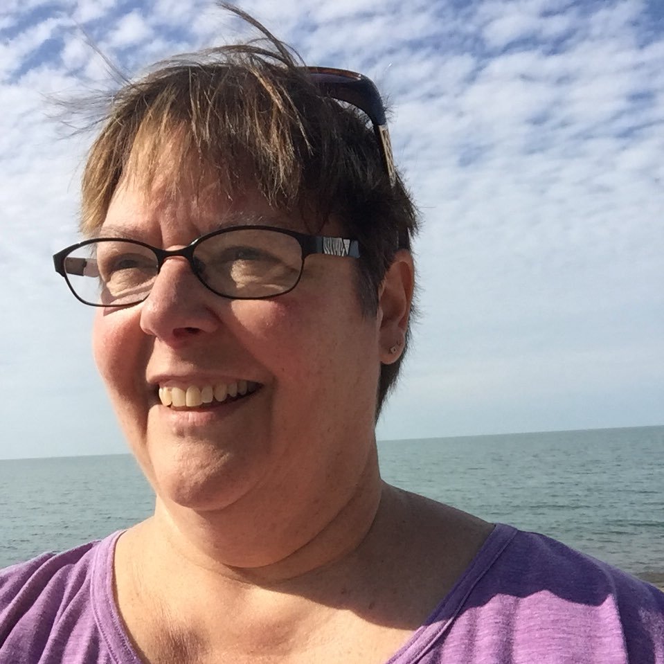 suzeq18's profile picture. Still plays with scissors and crayons, dog Mom and early childhood educator.