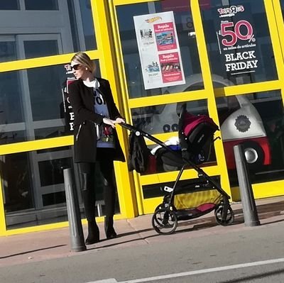 Laura07082522's profile picture. Soy una ama de casa,Mamá de 3 niños preciosos,casada felizmente,enamorada de mi marido y de la vida! Q más se puede pedir!!