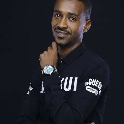 lmCrJ5YXiCtQMaT's profile picture. 