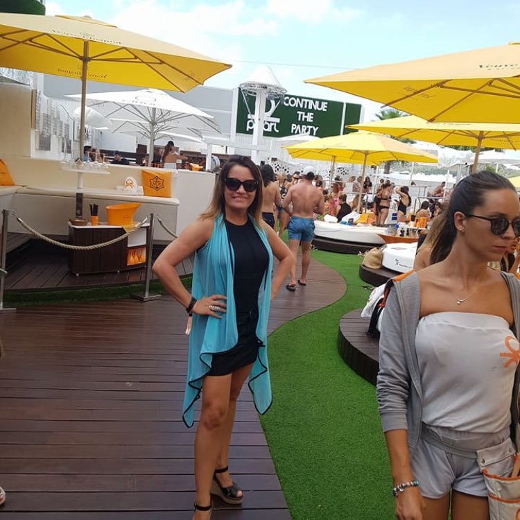 debichisholm's profile picture. 