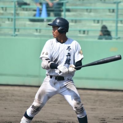 出町中/元高岡ボーイズ#2/Ｆ高校野球部2年#2捕手/扇の要