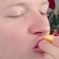 Valle (@valleyoutube) 's Twitter Profile Photo