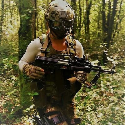 FisioRuizMerino's profile picture. Mamá a tiempo completo, el resto:
Fisio en HUMV.
Enamorada de mi profesión. 
Vicedecana ICPFC.
Me encanta el deporte, airsoft, cómics y juegos de rol.