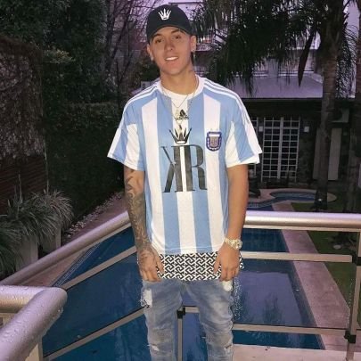 🇦🇷PRIMER FANS CLUB OFICIAL DE KEVIN ROLDAN EN ARGENTINA
President @IaaraBelenCfz
Vicepresidenta @jeeni_saanti16
THE KING♛

https://t.co/U1gcec5crp