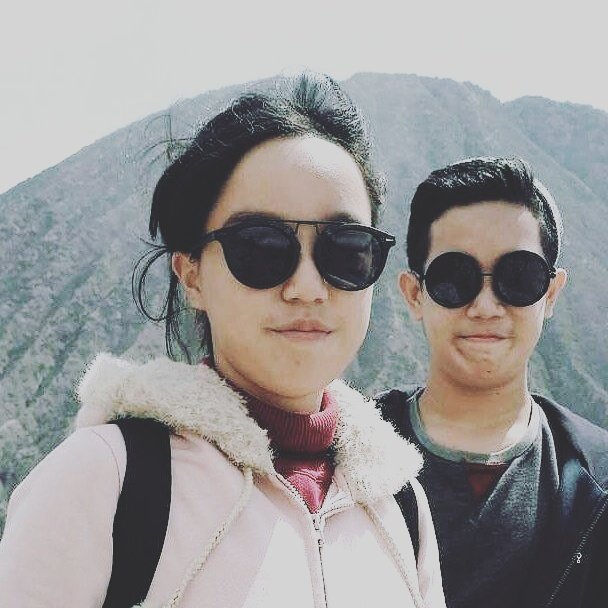 JustineKR_'s profile picture. justinekurniadi
Id line : jskr.