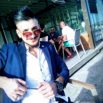 Mehmet42842945's profile picture. 