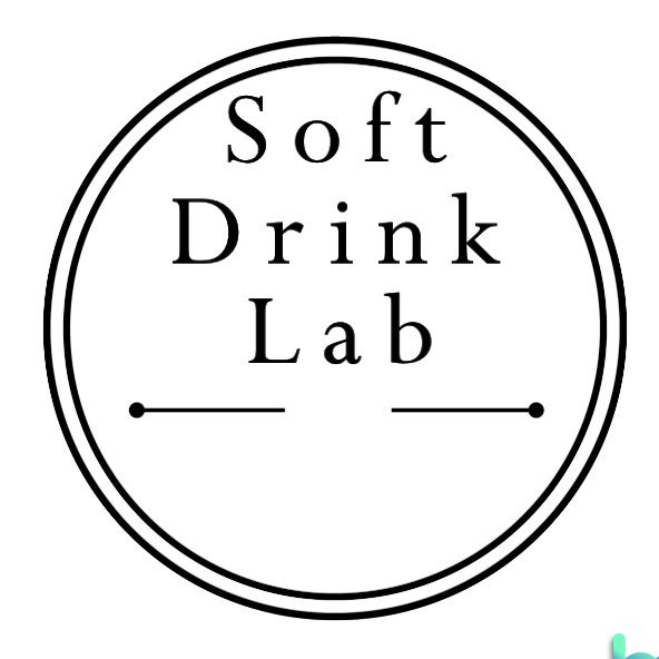 ソフトドリンクを毎日レビューするブログ「Soft Drink Lab」のアカウントです！現在、毎日12時に更新。ドリンクが好きなあなた！ぜひ下記URLから遊びに来てくださいね(*^^*)