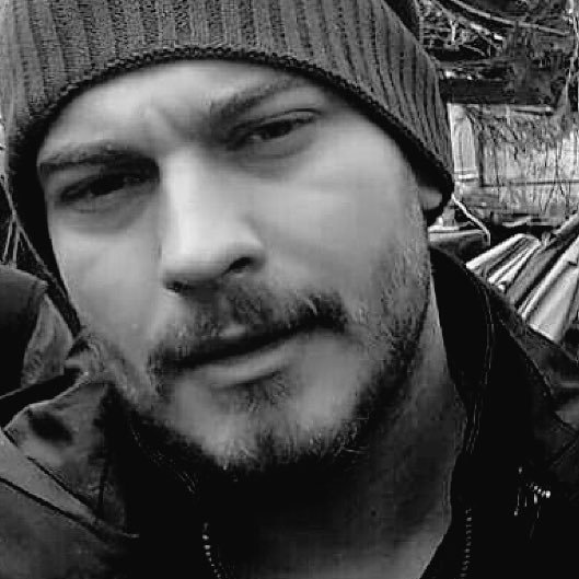 Sonuçta bende onlardan biriyim,bir farkımız yok. — Çağatay Ulusoy 🎈