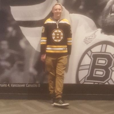 slimjimx27's profile picture. 