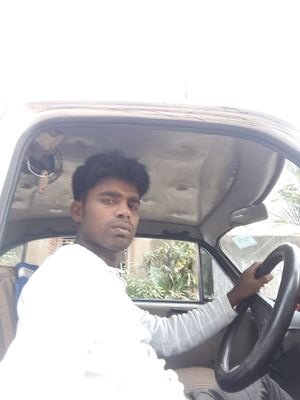MokarimL's profile picture. Driveing