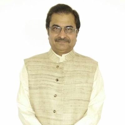 1. Secularist, Like Bhagat Singh;
2. Indp Thinker and Humanist;
3. Free of caste, religion or political Assn;
4. Proponent of Social Justice.