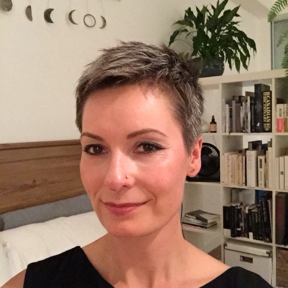 Sales Exec, Entrepreneur, Mother of Two Tiny Beauties, Lover of Dance, Travel and Exotic Locales