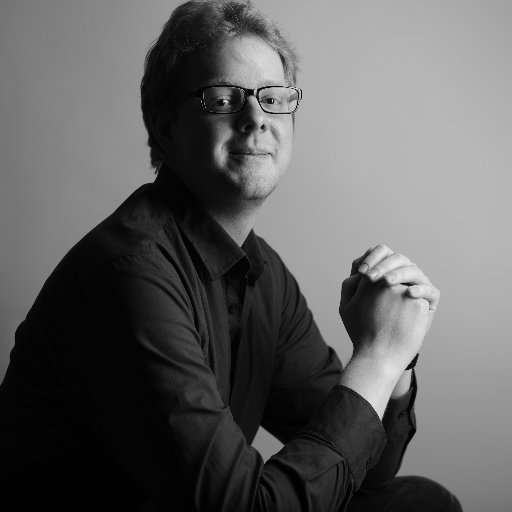 PlasmaLampe's profile picture. Software developer and part-time nerd. Likes movies. And nice people ;-)