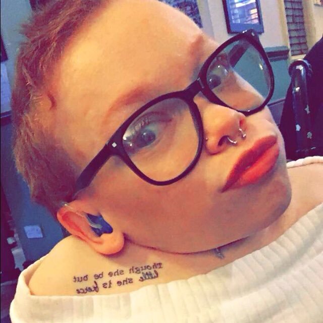 message me for my snapchat :)