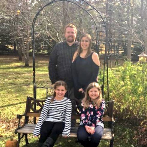 RegionFineArt's profile picture. 