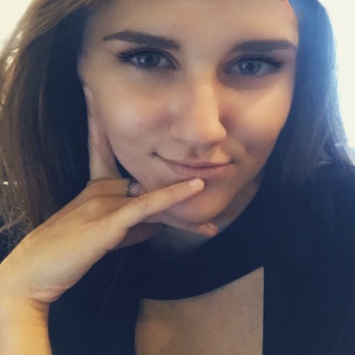 reeseandharper's profile picture. Twenty-something year old lifestyle blogger navigating my way through life & taking you along the journey with me 🌻