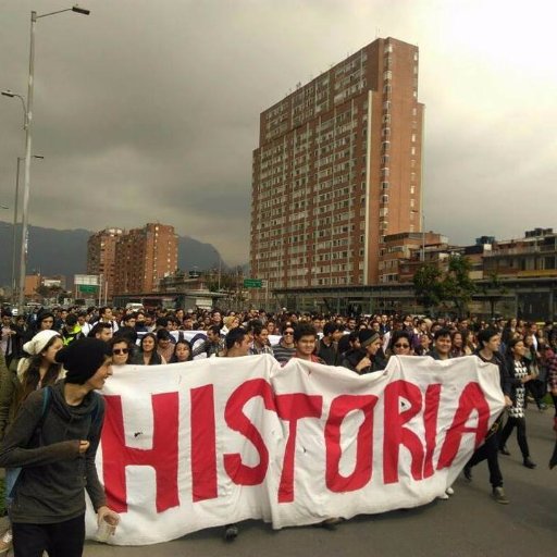 Cuenta oficial del Consejo Estudiantil del Departamento de Historia de la Universidad Nacional de Colombia, sede Bogotá. ¡Hagamos Historia junt@s!