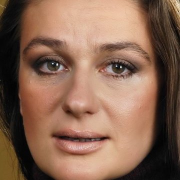 zenyozanrio's profile picture. crazy bitch